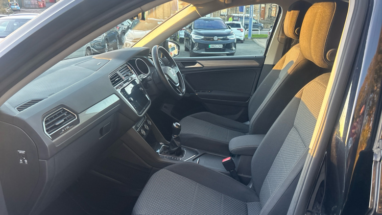 Volkswagen Tiguan Allspace 2.0 TDI Match 5dr Diesel Estate